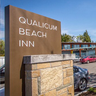 Stunning Oceanside hotel and restaurant nestled in the charming community of Qualicum Beach. This mid-century modern designed hotel features amazing ocean views