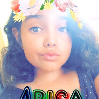 isijaolisanta's profile picture. musica.ly : @isidoraolivares508