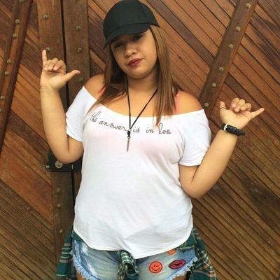 Taurina021's profile picture. Sem criatividade ☠