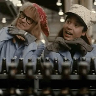 thelorikeet's profile picture. Nerd. she/her