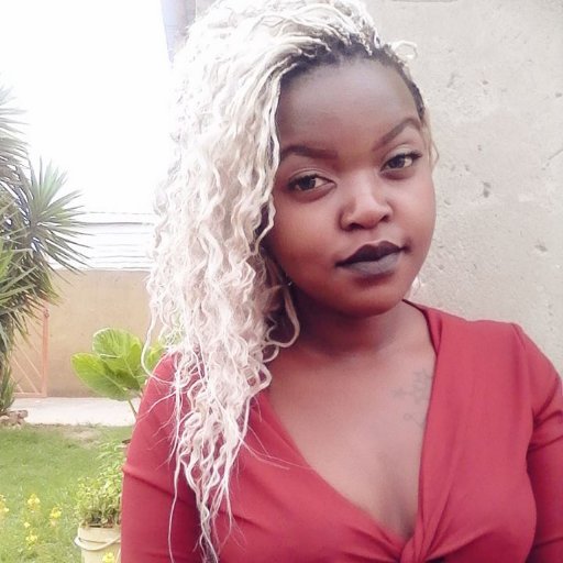 Maluca_Dust's profile picture. ......*grins*