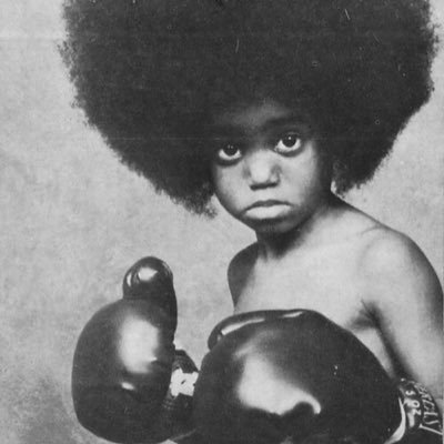 lynelrichie's profile picture. ..14k gold slum computer wizard..