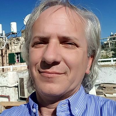 ishay_lev's profile picture. ‏מומחה ברפואת משפחה ומנהל במחוז ירושלים של הכללית. אב ל4 ובן זוגה של אורה, אומנית ומרצה בבצלאל.