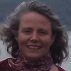 I take notice of living systems and ecosystems as foundations for health & well-being. I learn, share, research, practice, act, wonder, connect, reflect & smile