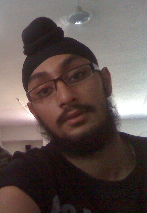 ashkisabharwal's profile picture. 