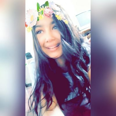 Eu sou frágil, mas meu Deus é forte.
Sou pequeno, mas meu Deus é grande.
Sou momento, Ele é a eternidade.
Ele é tudo e eu sou só uma frase.🎶❤️™ Só isso...