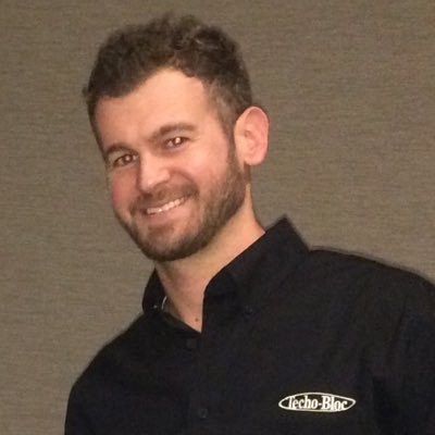 TechoKris's profile picture. 