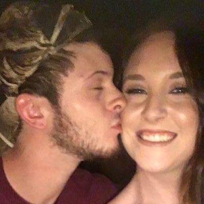 ashleypruett10's profile picture. 