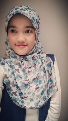 disazharini's profile picture. So complicated words can't describe it properly