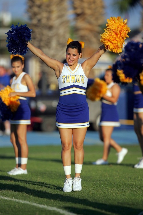 The Office of Admission at #TAMUK is here to to stay connected with you! http://t.co/AYbMAkSoc0 http://t.co/hlj6RFeDhI