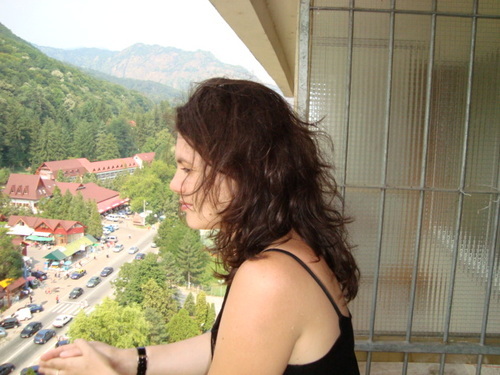 alinanicula's profile picture. 