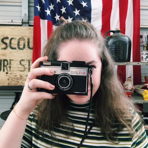 eefa_hawk's profile picture. ~professional mom friend~              she/her/hers