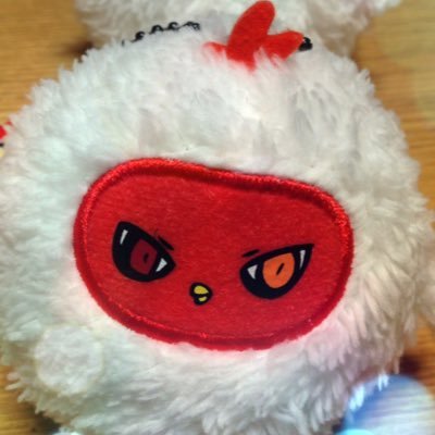 ak_fooo's profile picture. 成人済み。鬼滅【実弥】黒バス【赤司/降旗】スタマイ【荒木田さん/早乙女さん】グッズ交換用アカウント。郵送のみ。 平日は仕事でお返事遅めです。 未成年の方とのお取引は諸事情によりお断りしています、すみません。