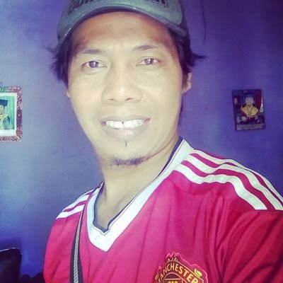 yansoerya73's profile picture. 