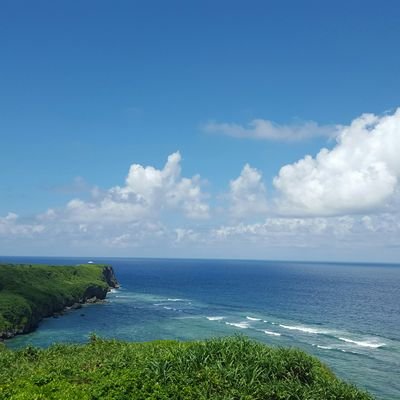 kMPPCb0YqYO2hG1's profile picture. 