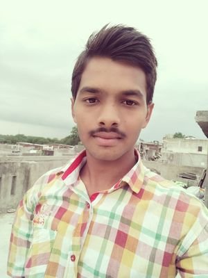 Apna har din aise jio jaise ki aakhari ho...