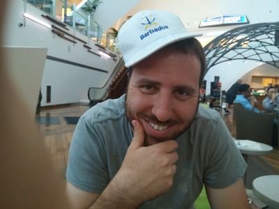 idanrichman's profile picture. ‏כדברי הגורו מני בגר: לעולם לא מאוחר לרוקנרול