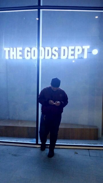 DfFebriansyah's profile picture. make a statement commitmen @nordencloth|skate is my life @puinkskatepark