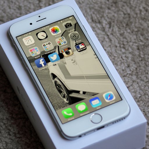 iPhone official giveaway, visit our website below to win brand new iPhone 7!