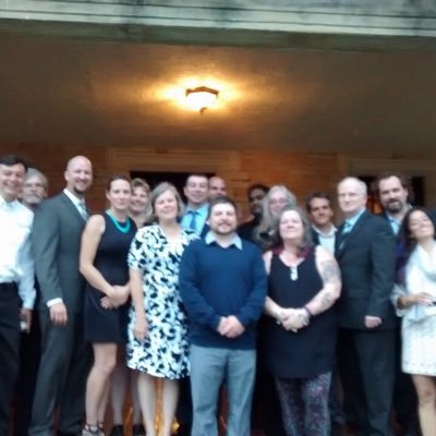 alecdm8's profile picture. 