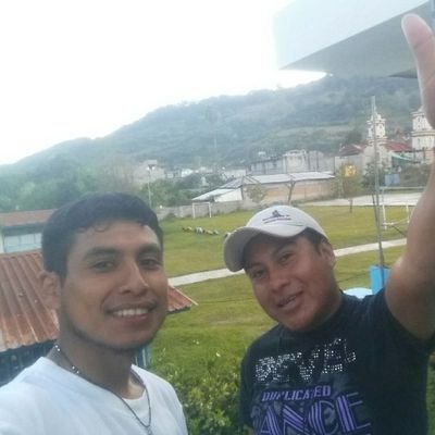 GuhddaGus's profile picture. Retweeting