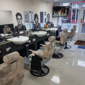valentinos hair carousel