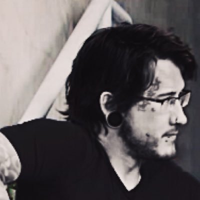 ❝ Damn right. ❞ — Mark scoffs, a 'tch' escaping his lips. 『 ♡ & ♡ 』—〈 Mark RP〡Detailed and hella Literate. 〉