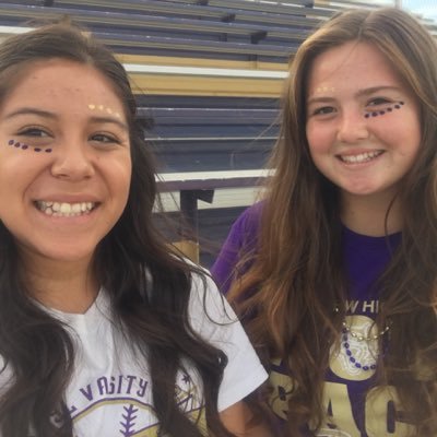 Sydneeyyy31's profile picture. 16/ RHS Junior / Firecrackers Beam Softball/ Varsity Keeper⚽️💕/ SC: heeyy_itssyd