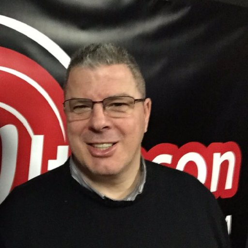 OlivierBeeckman's profile picture. Formateur,  Suivi Professionnel des Électriciens.CEFA BW 
Animateur Radio:  - Tout le monde il est beau @Radio27be  - Carré VIP et Starter @Ultrason 105.8 FM