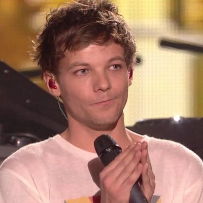 Turn on my notifications for gain tweets and give u 10 free follows ❤
