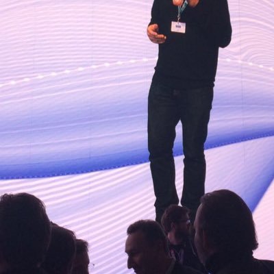 chdedlogesbuc's profile picture. 