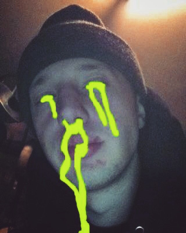 wllllamhunter's profile picture. stupid thoughts
mostly notes to my muse