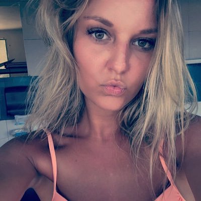 AnniePerkins2's profile picture. Philippians 4:13