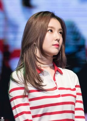 bbaejoohyund's profile picture. Roleplayer of Red Velvet's leader, Bae Joohyun.