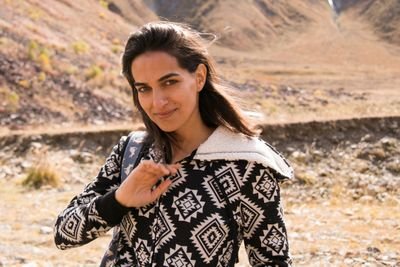 GeAnush's profile picture. searching for... myself