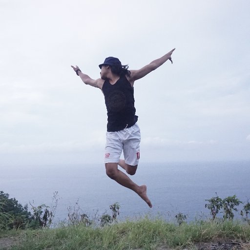 herjunoadi's profile picture. jikalau tiada wanita hidupku kan terasa hampa