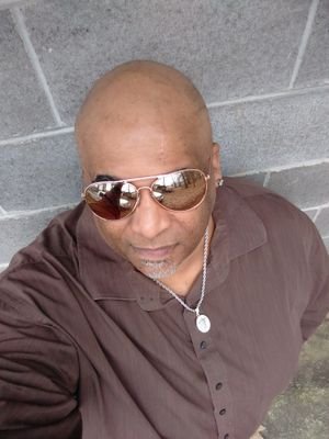 DonnieCreightn1's profile picture. 