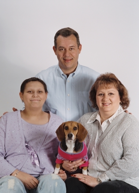Wife to Dean Glossup, mom to Deanna Glossup (my precious angel in Heaven) 1st Grade Teacher and Vice President of the Deanna Glossup Foundation.