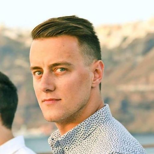 entrepreneur (x3), I build & scale growth, people, tech systems. Founder @ViralLoopsHQ