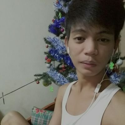 QuibotElronne's profile picture. 