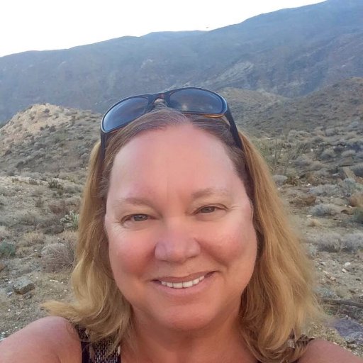 smross's profile picture. I help midlife professionals build an online income stream so they can break free from the 9-5 and retire with confidence - using a proven system.