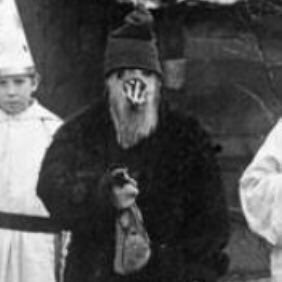 _k_o_p_'s profile picture. Arbetarklassens terrorister som skrek högt när snuten patrolerade fram. Även om vi var unga och dumma galna kids så levde vi livet minut för minut.