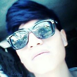 Me gusta cantar y soy un cover en youtube mi interés es ser reconocido en el ámbito musical espero me apoyen en este mi proyecto.