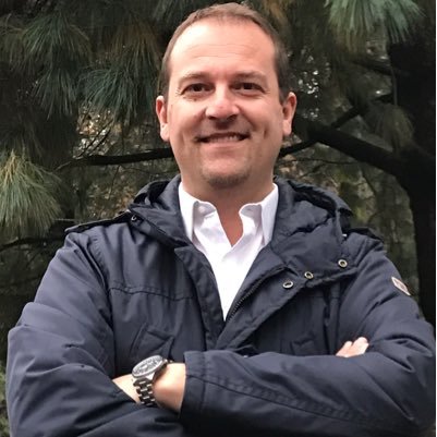 Non hai abbastanza fantasia per immaginare che cosa di bello la vita ti riserva se decidi di impegnarti a fare la tua parte (Claudio Belotti)