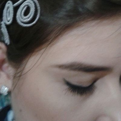 julianamsvieira's profile picture. 