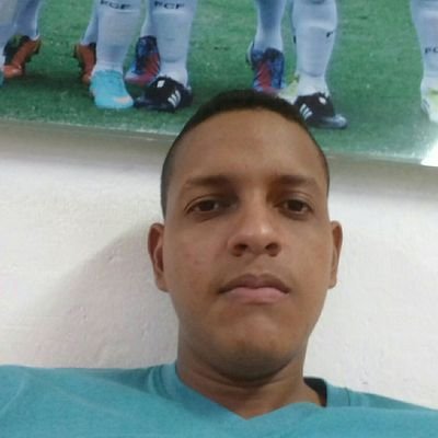 jesleop's profile picture. 