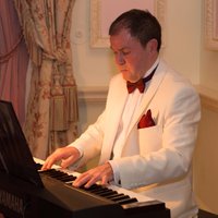 Mark Reeves - Pianist(@MarkReevesPiano) 's Twitter Profile Photo