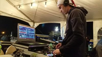 deejeyxone's profile picture. Okinawa Music Man
instagram: DJxone