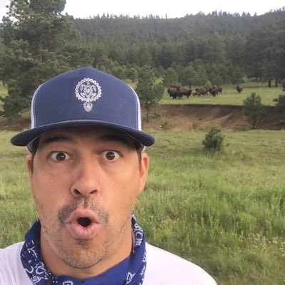 dustinicholas's profile picture. 