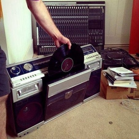 _FreshDirt's profile picture. Musician, Soundmaker, DJ, Digger Records